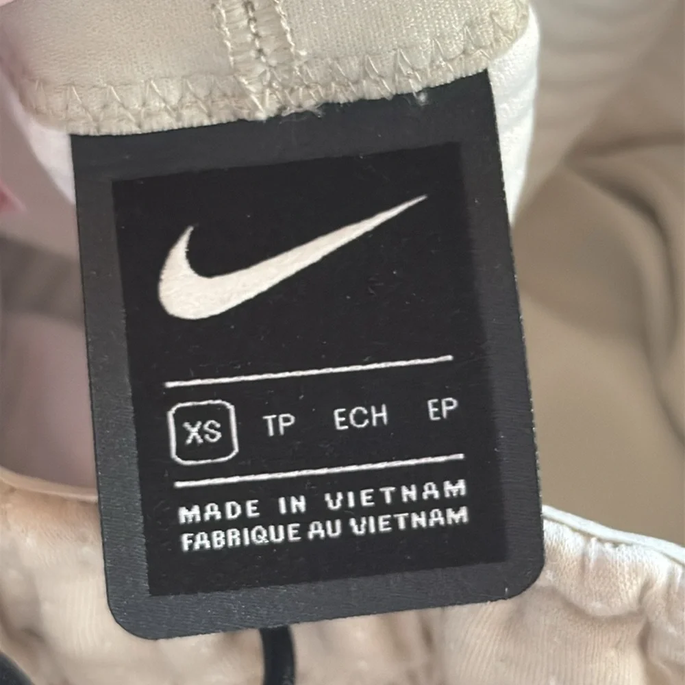 Nike Cream Track Pants - Picture 7 of 7